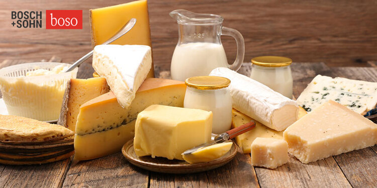 Chất béo bão hòa có nhiều trong bơ và pho mát