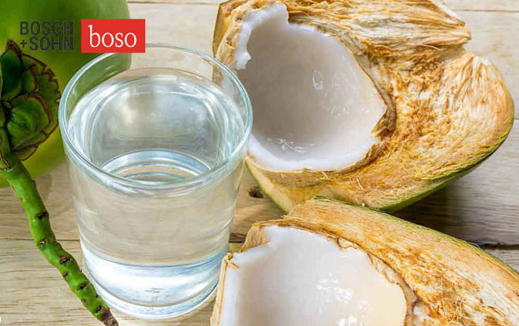 Uống nước dừa có thể giảm huyết áp tâm thu